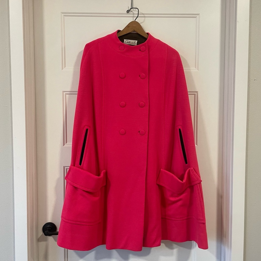 Vintage Capriel Cape Coat with Slit Sleeves